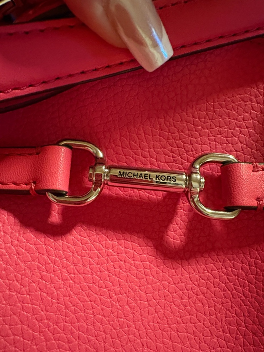MK Hibiscus 🌺 Leather Bucket Bag with Top Handle and Detachable Strap NWT - Picture 15 of 16